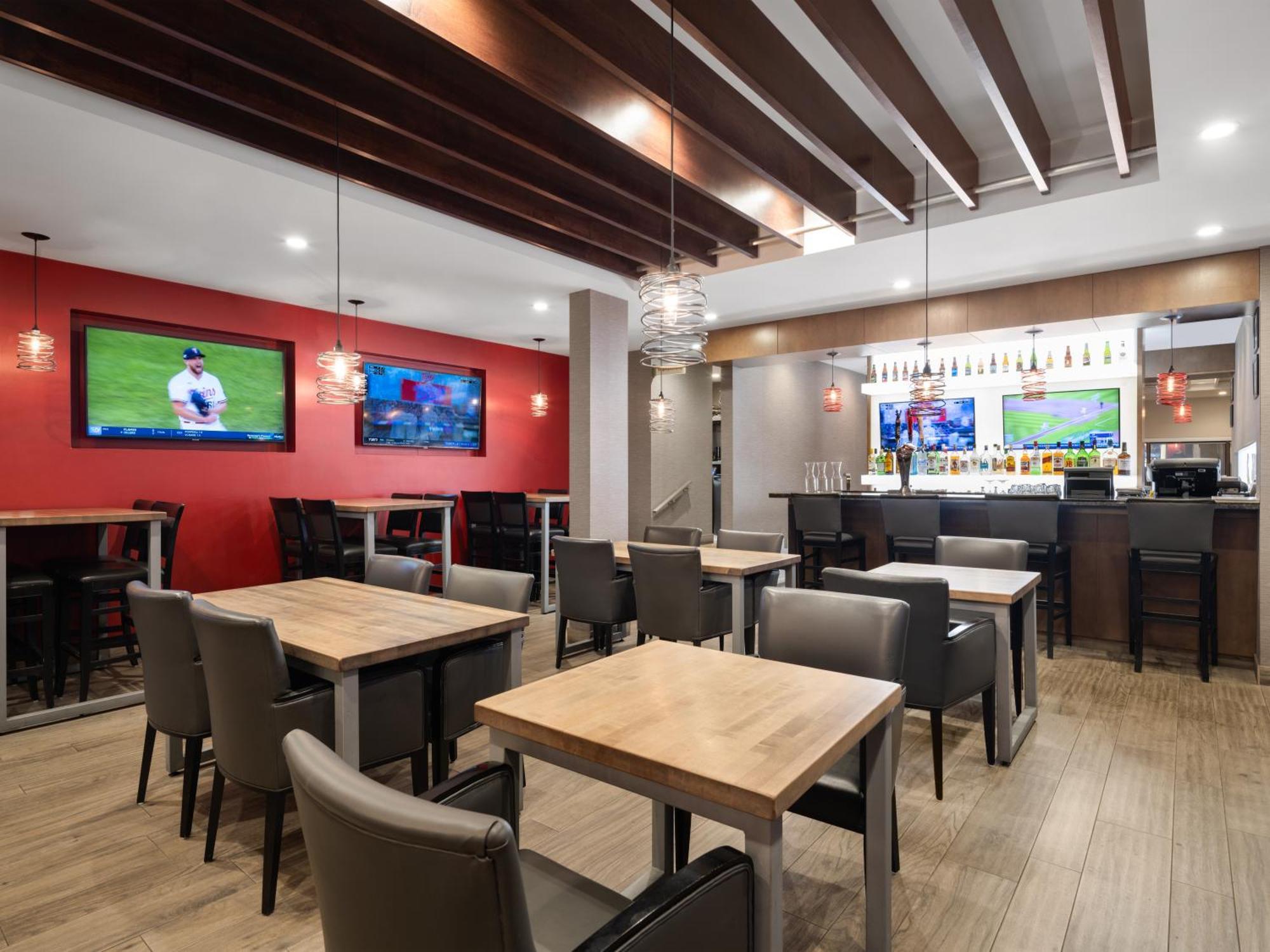 Holiday Inn Calgary Airport By Ihg Esterno foto