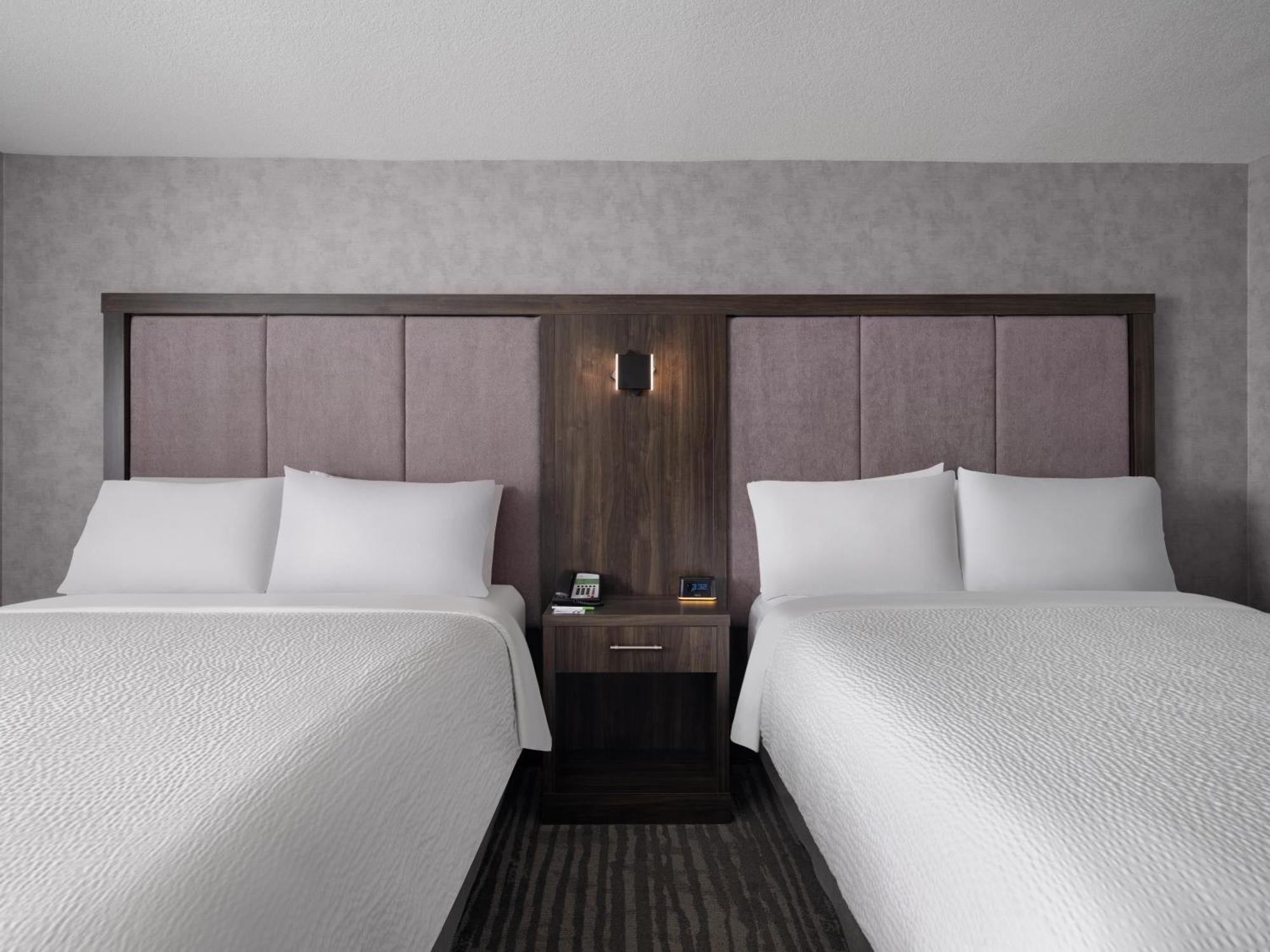 Holiday Inn Calgary Airport By Ihg Esterno foto